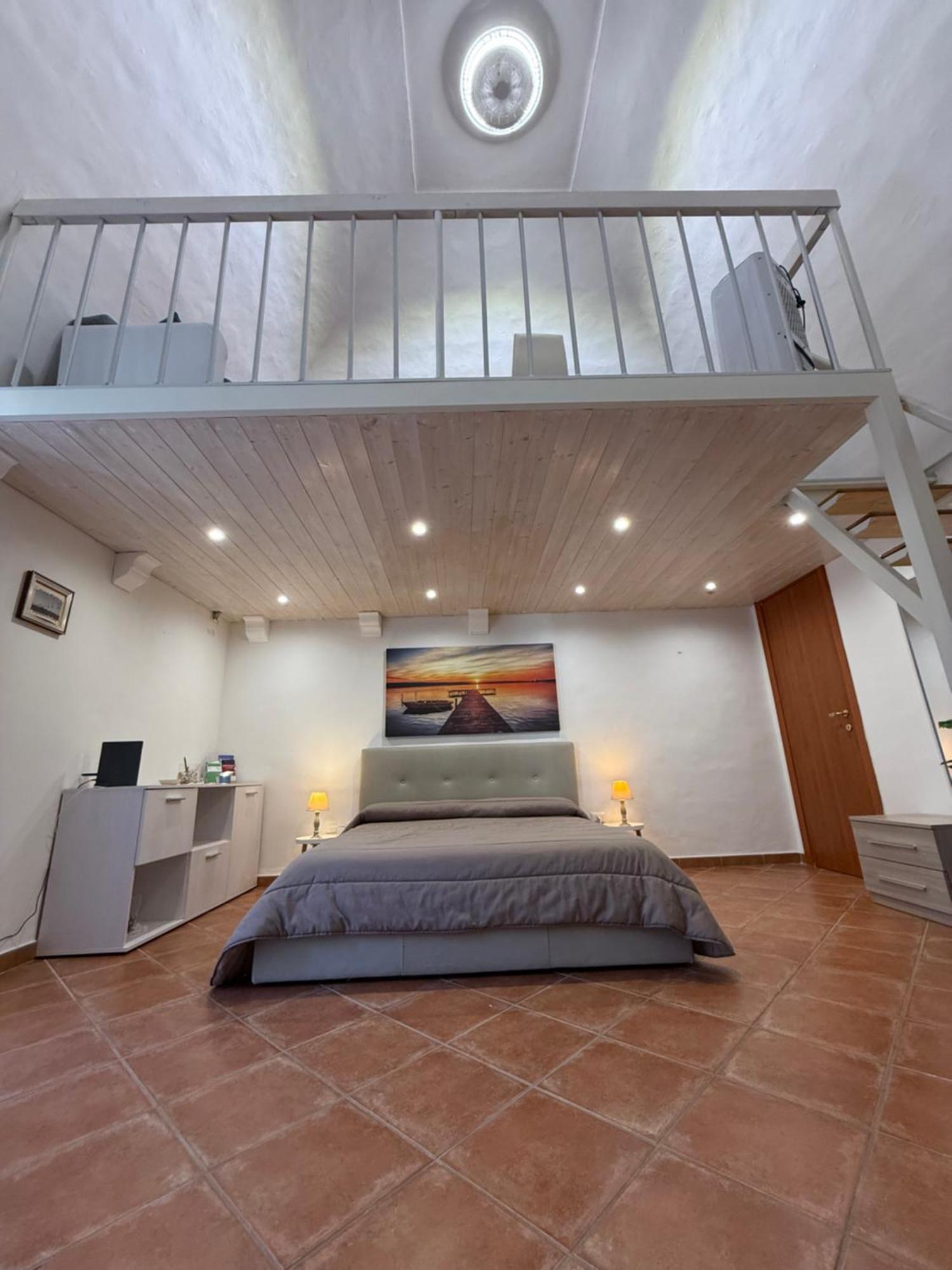 Aura Apartment Brindisi Eksteriør billede